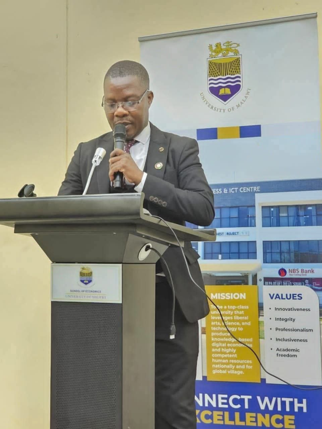 Dr. Zizwa Msukuma delivering an address at the University of Malawi School of Economics